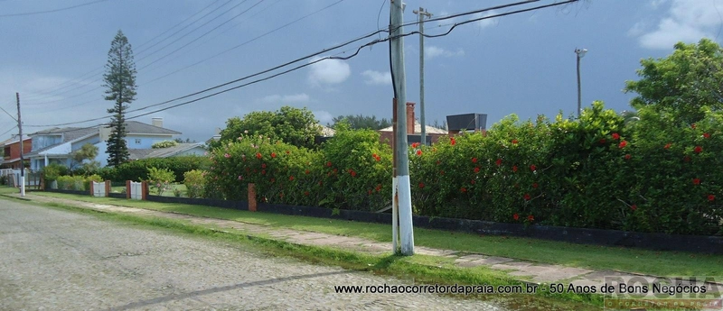 Frente Leste próximo do mar: 2ª foto da galeria de imagens do imóvel