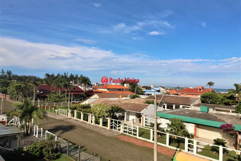 ATLÂNTIDA - APARTAMENTO NO CENTRINHO