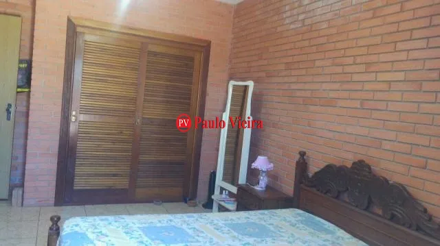 CAPÃO DA CANOA- Excelente casa de esquina: 3ª foto da galeria de imagens do imóvel