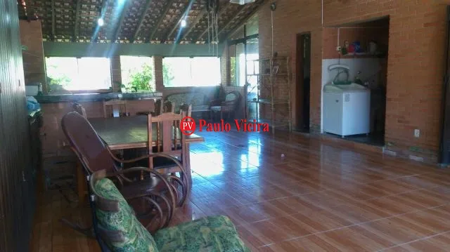 CAPÃO DA CANOA- Excelente casa de esquina: 5ª foto da galeria de imagens do imóvel