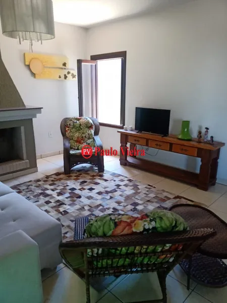 ATLÂNTIDA - CASA EM EXCELENTE LOCALIZAÇÃO: 3ª foto da galeria de imagens do imóvel