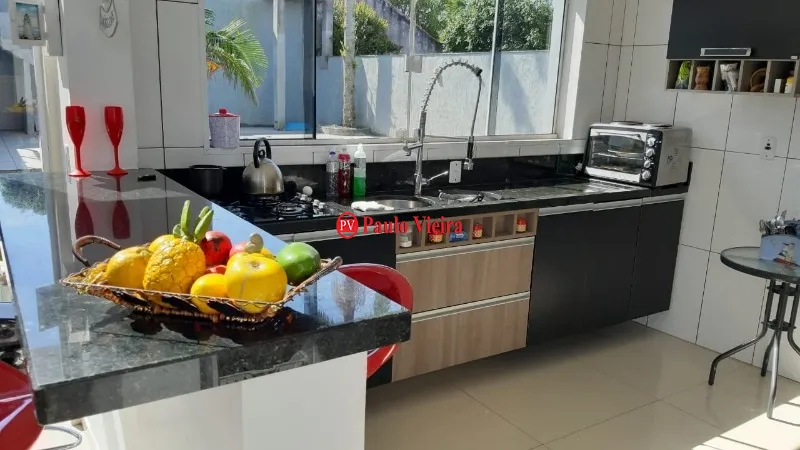 ATLÂNTIDA - ÓTIMO SOBRADO COM 6 DORMITÓRIOS: 1ª foto da galeria de imagens do imóvel