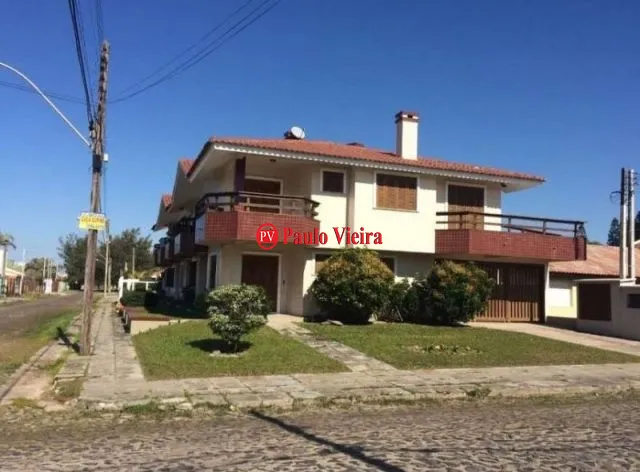 RES. FLORENÇA NO CENTRO DE XANGRI-LÁ: 2ª foto da galeria de imagens do imóvel