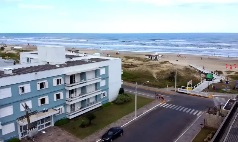 ATLÂNTIDA -APARTAMENTO NA BEIRA MAR DE ATLÂNTIDA