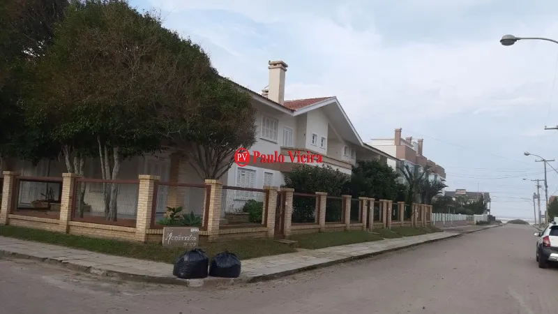 RES. MONTECATINI NO CENTRO DE XANGRI-LÁ: 2ª foto da galeria de imagens do imóvel