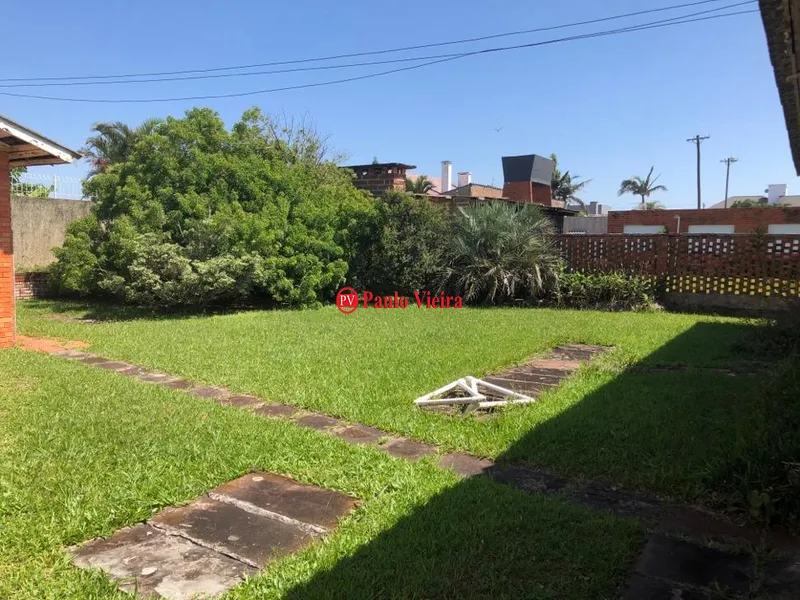 ATLÂNTIDA - IMOVEL EM EXCELENTE LOCALIZAÇÃO, FRENTE MAR: 2ª foto da galeria de imagens do imóvel