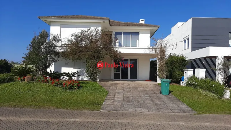 VENTURA - OTIMO SOBRADO EM EXCELENTE LOCALIZAÇÃO