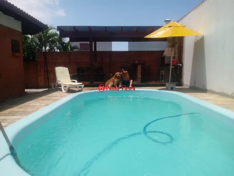 XANGRI-LÁ - SOBRADO COM PISCINA: 1ª foto da galeria de imagens do imóvel