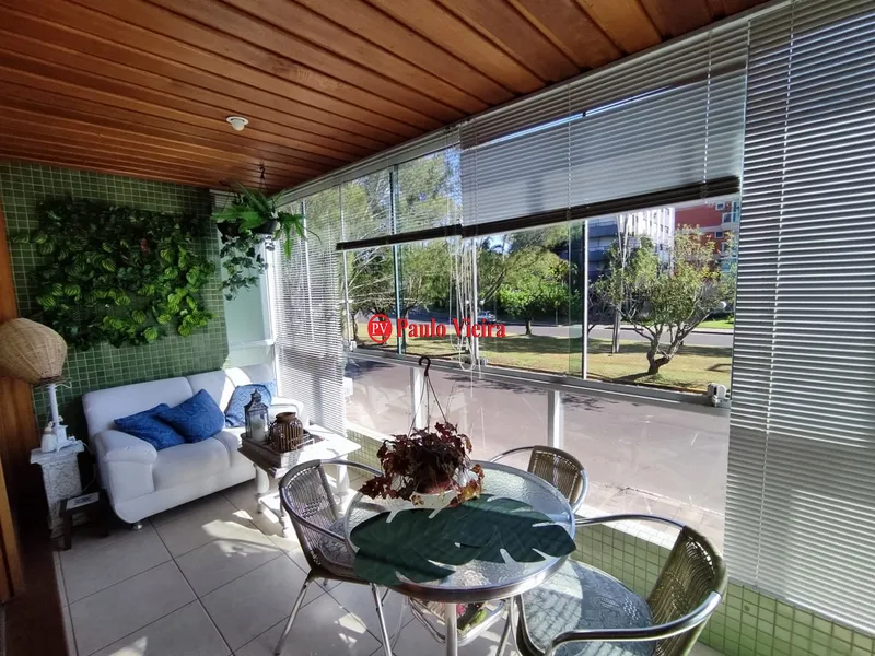 ATLÂNTIDA - APARTAMENTO NO CENTRINHO