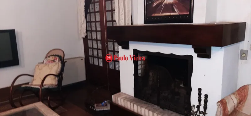 GRAMADO - SOBRADO EM BAIRRO NOBRE: 13ª foto da galeria de imagens do imóvel