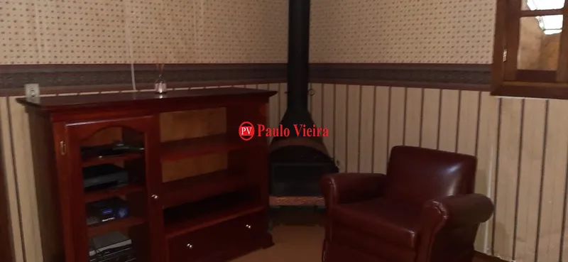 GRAMADO - SOBRADO EM BAIRRO NOBRE: 15ª foto da galeria de imagens do imóvel