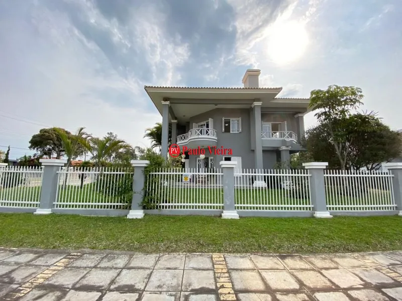 ATLÂNTIDA -  BELISSIMO SOBRADO DE ESQUINA: 4ª foto da galeria de imagens do imóvel