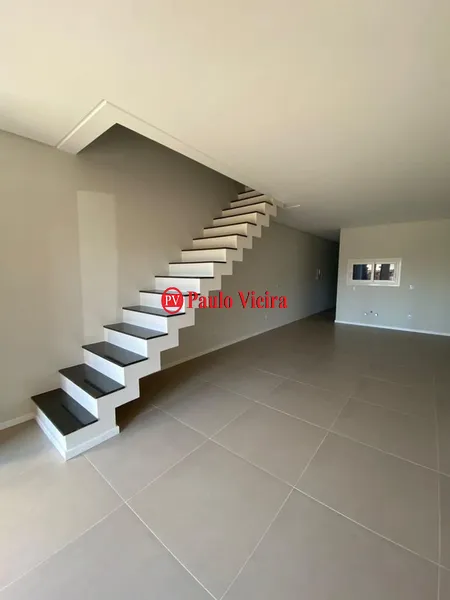 XANGRI LÁ - DUPLEX EM EXCELENTE LOCALIZAÇÃO: 9ª foto da galeria de imagens do imóvel