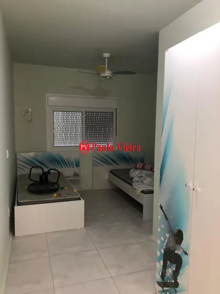 Sobrado com 5 dormitórios próximo ao mar: 3ª foto da galeria de imagens do imóvel