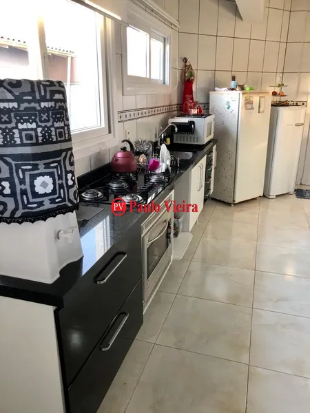 Sobrado com 5 dormitórios próximo ao mar: 18ª foto da galeria de imagens do imóvel