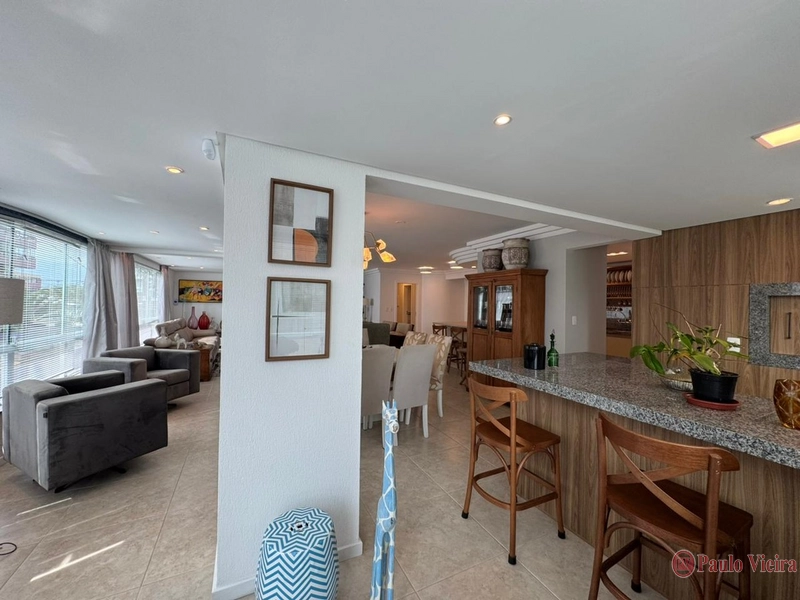 ATLÂNTIDA - EXUBERANTE APARTAMENTO NO CENTRINHO: 22ª foto da galeria de imagens do imóvel