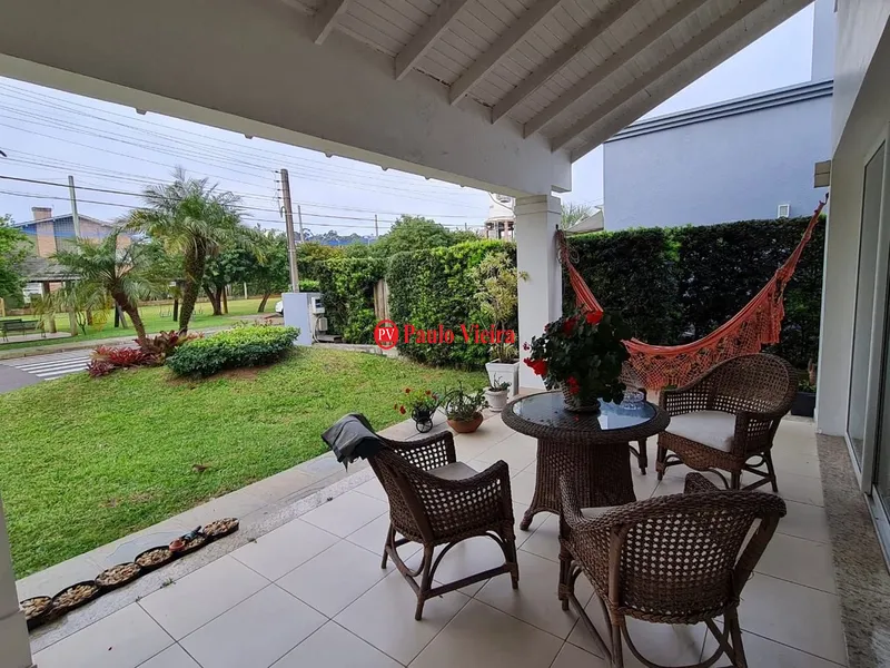 PORTO CORONADO - SOBRADO BEM LOCALIZADO: 3ª foto da galeria de imagens do imóvel