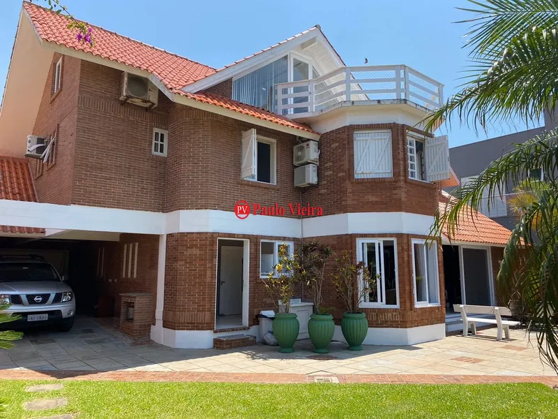 ATLÂNTIDA - BELO SOBRADO COM 5 SUITES: 10ª foto da galeria de imagens do imóvel