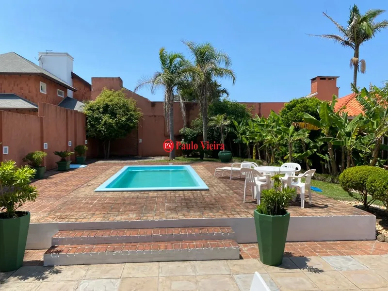 ATLÂNTIDA - BELO SOBRADO COM 5 SUITES: 3ª foto da galeria de imagens do imóvel