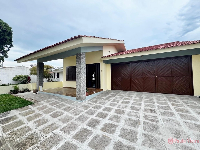 XANGRI-LÁ - CASA TÉRREA EM ALVENARIA, FRENTE SERRA