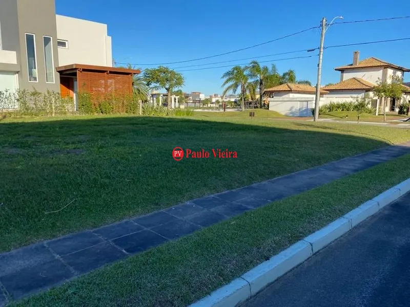 QUINTAS DO LAGO - Terreno de Esquina com 540 metros quadrados: 7ª foto da galeria de imagens do imóvel