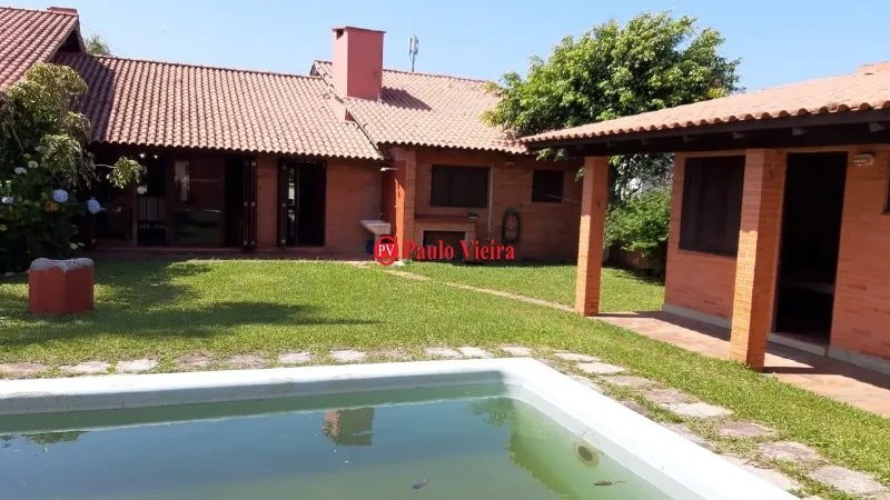 ATLÂNTIDA - CASA PRÓXIMA AO MAR