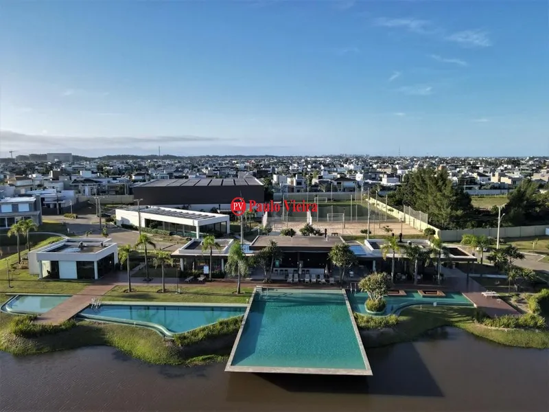 BLUE - SOBRADO BEIRA LAGO: 2ª foto da galeria de imagens do imóvel