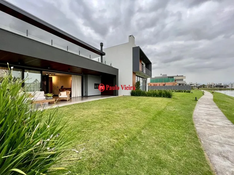 BLUE - SOBRADO BEIRA LAGO: 31ª foto da galeria de imagens do imóvel