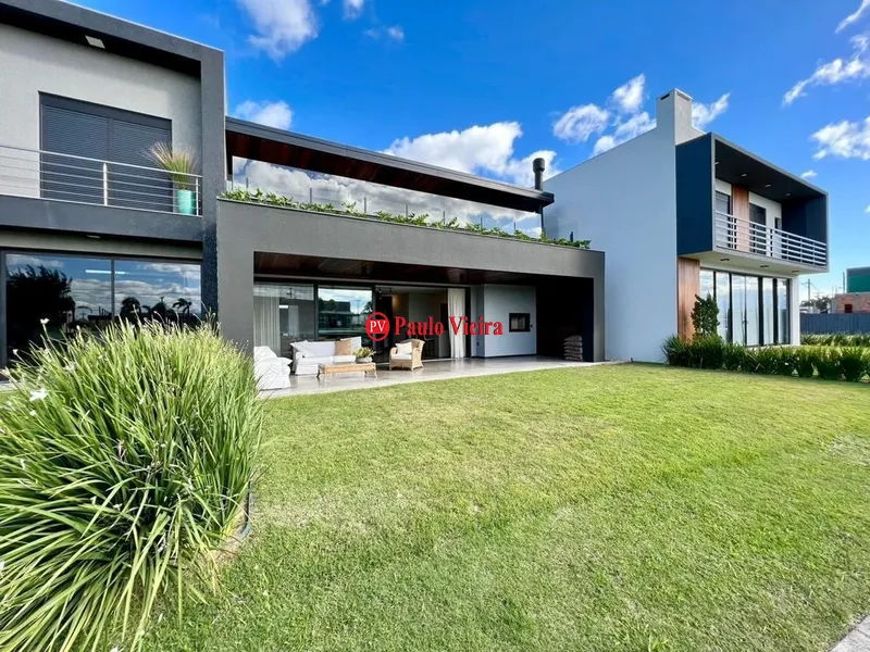 BLUE - SOBRADO BEIRA LAGO: 14ª foto da galeria de imagens do imóvel