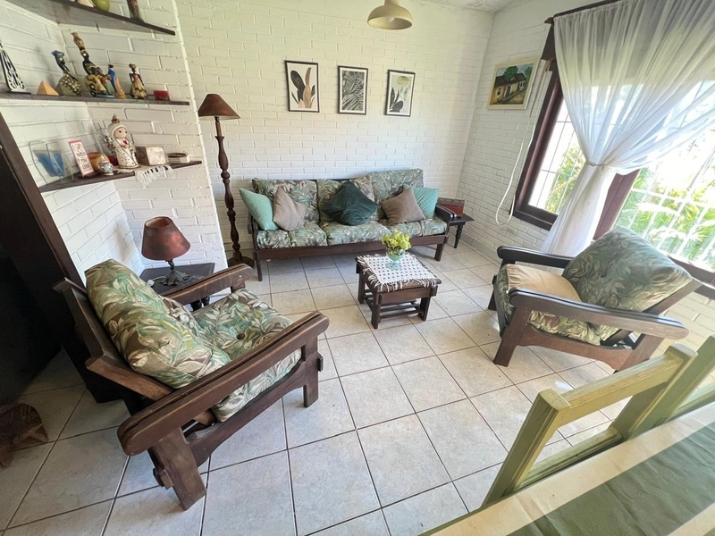 Casa com piscina próximo ao mar com 5 dormitórios: 11ª foto da galeria de imagens do imóvel