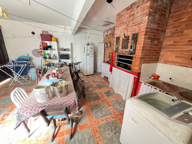 Casa com piscina próximo ao mar com 5 dormitórios: 26ª foto da galeria de imagens do imóvel