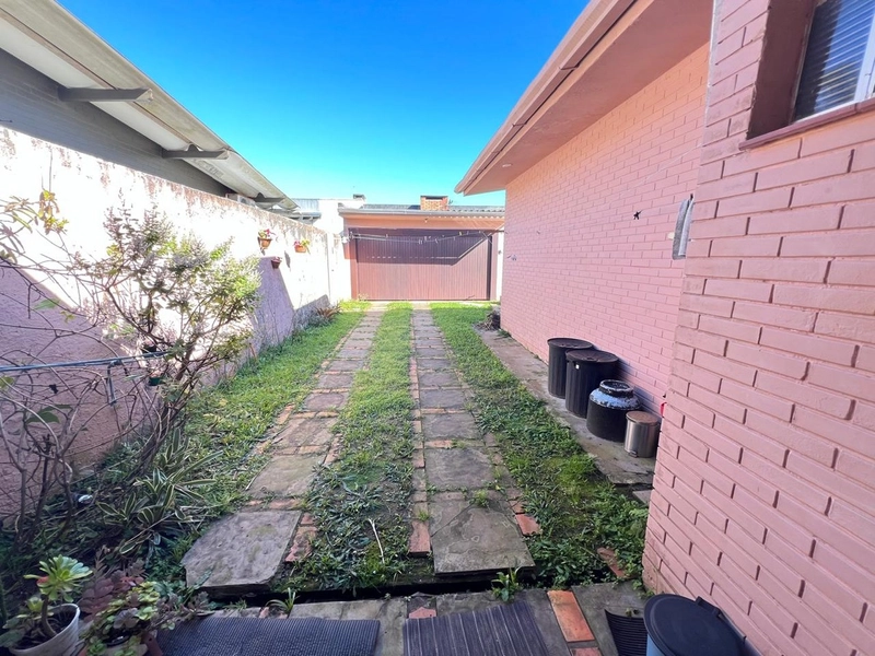 Casa com piscina próximo ao mar com 5 dormitórios: 34ª foto da galeria de imagens do imóvel