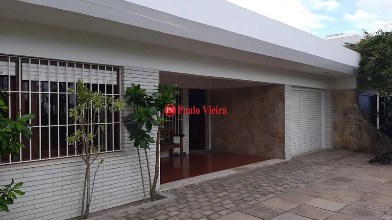 ATLÂNTIDA -  CASA EM EXCELENTE LOCALIZAÇÃO