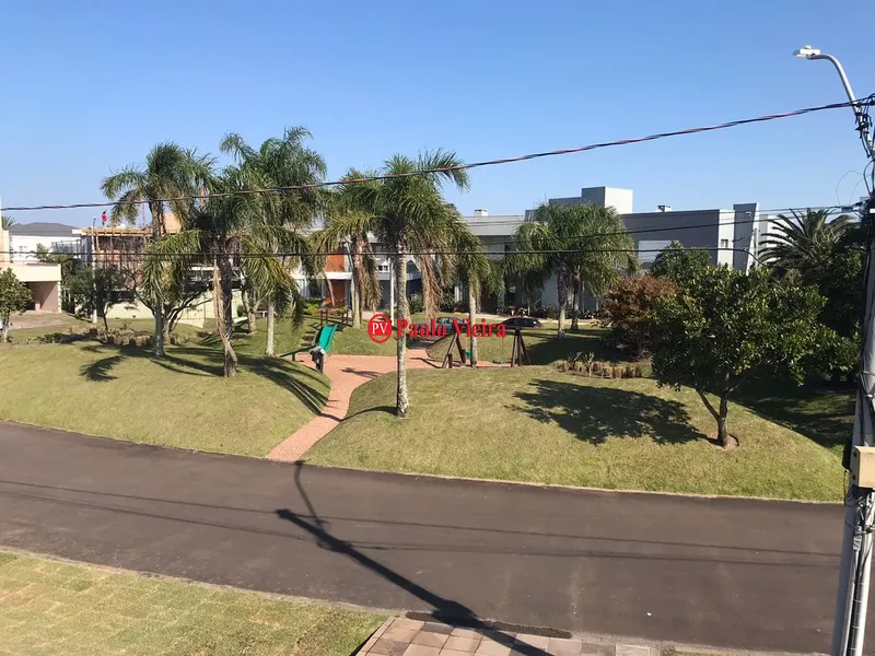 ENSEADA -  EXCELENTE SOBRADO BEIRA LAGO: 9ª foto da galeria de imagens do imóvel