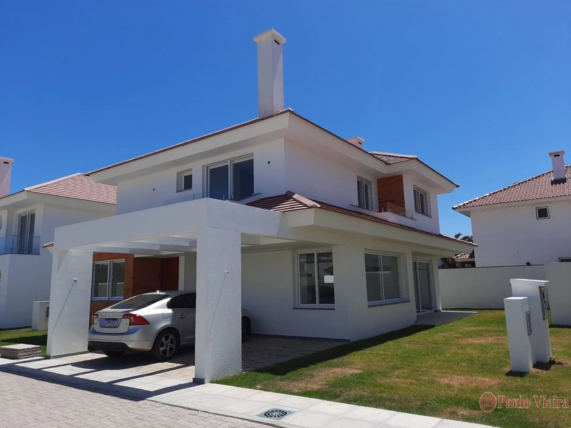 GRENN VILLAGE - CASA COM 4 SUÍTES