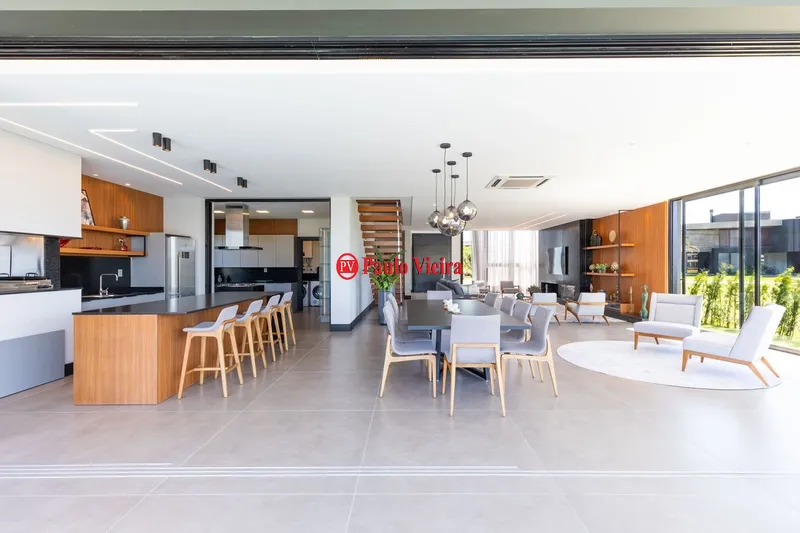 SENSE - AMPLO SOBRADO COM 6 SUITES: 7ª foto da galeria de imagens do imóvel