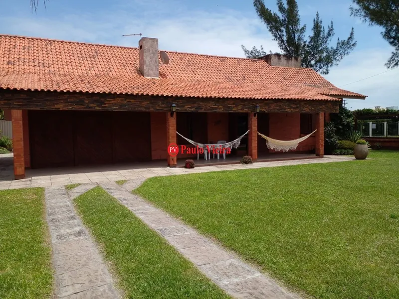 XANGRI-LÁ -  CASA TÉRREA, FRENTE LESTE, EXCELENTE LOCALIZAÇÃO