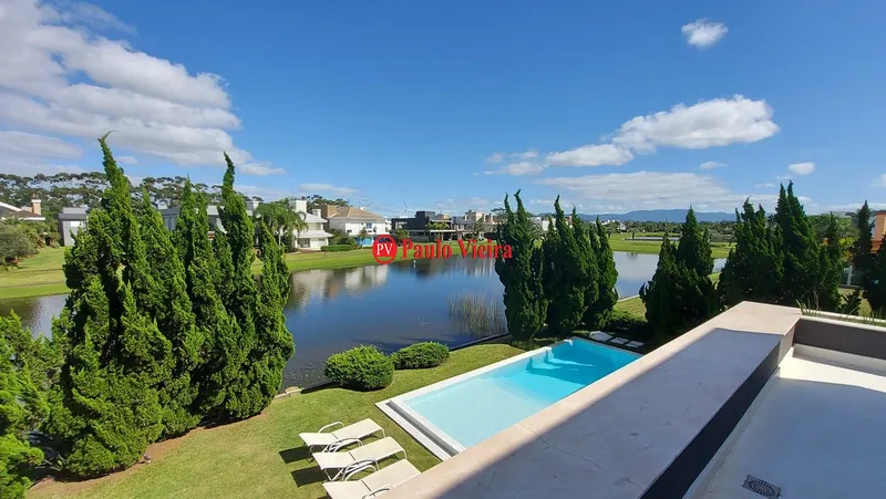 BOSQUES DE ATLÂNTIDA - EXCELENTE SOBRADO DE ALTO PADRÃO