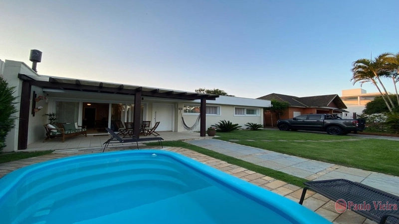 ATLÂNTIDA - CASA TÉRREA LOCALIZADA A APENAS ALGUNS METROS DO MAR: 24ª foto da galeria de imagens do imóvel