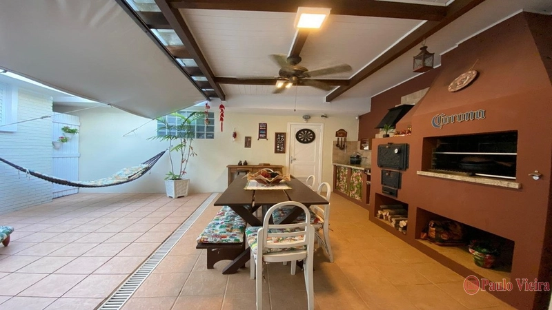 ATLÂNTIDA - CASA TÉRREA LOCALIZADA A APENAS ALGUNS METROS DO MAR: 18ª foto da galeria de imagens do imóvel