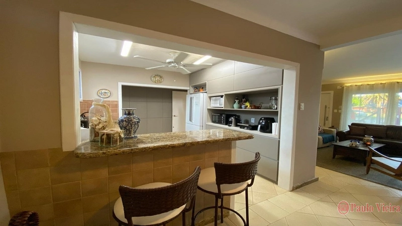 ATLÂNTIDA - CASA TÉRREA LOCALIZADA A APENAS ALGUNS METROS DO MAR: 5ª foto da galeria de imagens do imóvel