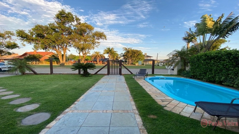 ATLÂNTIDA - CASA TÉRREA LOCALIZADA A APENAS ALGUNS METROS DO MAR: 25ª foto da galeria de imagens do imóvel