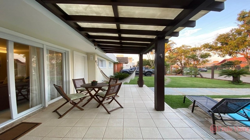 ATLÂNTIDA - CASA TÉRREA LOCALIZADA A APENAS ALGUNS METROS DO MAR: 26ª foto da galeria de imagens do imóvel