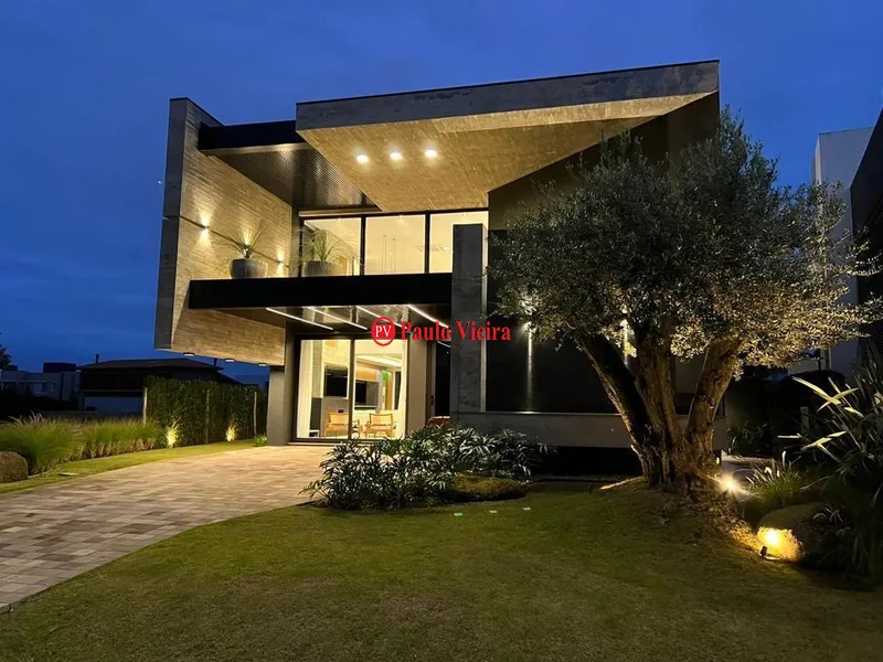 ENSEADA - EXCELENTE SOBRADO BEIRA LAGO: 2ª foto da galeria de imagens do imóvel