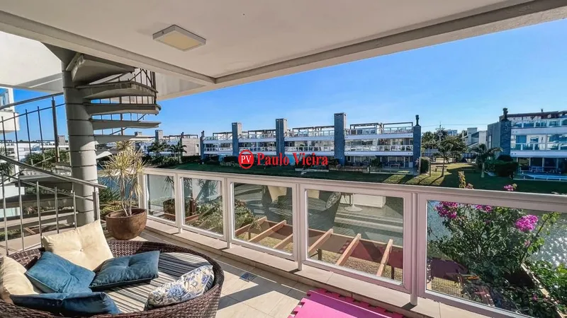 CARMEL - CASA EM POSIÇÃO SOLAR PRIVILEGIADA: 3ª foto da galeria de imagens do imóvel