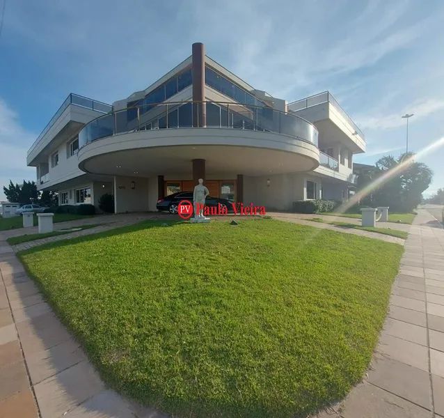 ATLÂNTIDA -  EXUBERANTE SOBRADO COM BELA VISTA PARA O MAR: 2ª foto da galeria de imagens do imóvel