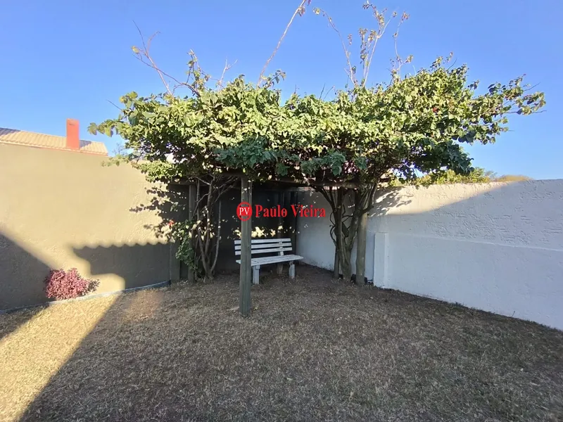 XANGRI-LÁ -ARPOADOR - EXCELENTE CASA A 1 QUADRA DO MAR: 4ª foto da galeria de imagens do imóvel