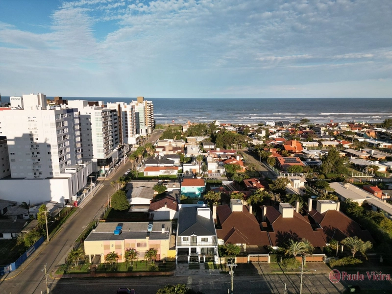 ATLÂNTIDA - EXCELENTE SOBRADO FRENTE SERRA: 3ª foto da galeria de imagens do imóvel