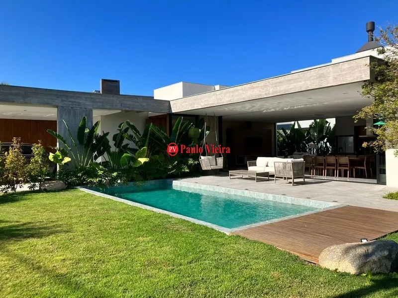 MALIBU - EXCELENTE CASA TÉRREA