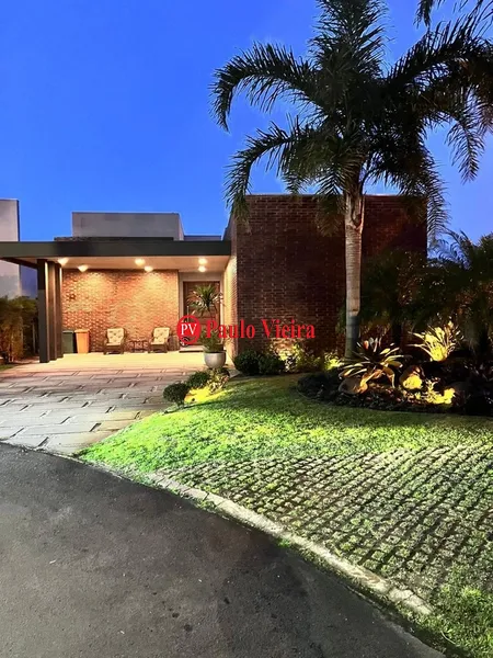 MALIBU - EXCELENTE CASA TÉRREA